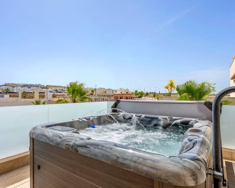 3 chambre Villa/Maison à vendre à Benijofar avec piscine garage - 699 000 € (Ref: 9932313)
