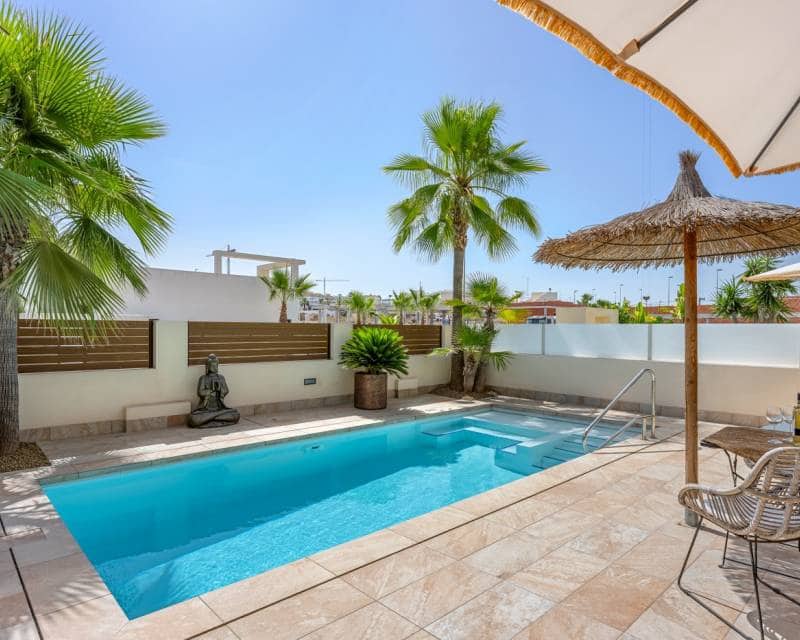 3 chambre Villa/Maison à vendre à Benijofar avec piscine garage - 699 000 € (Ref: 9932313)