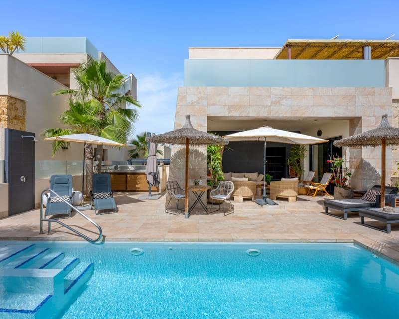 3 chambre Villa/Maison à vendre à Benijofar avec piscine garage - 699 000 € (Ref: 9932313)