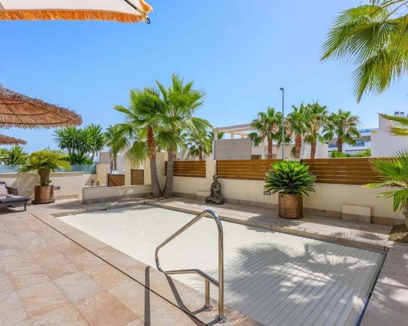 3 chambre Villa/Maison à vendre à Benijofar avec piscine garage - 699 000 € (Ref: 9932313)