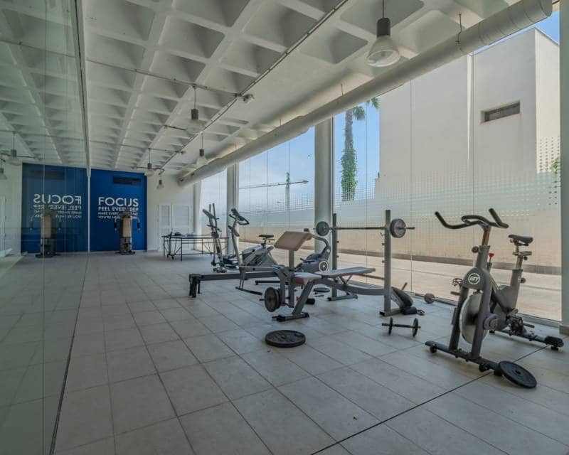 2 soveværelse Lejlighed til salg i Guardamar del Segura med swimmingpool garage - € 280.000 (Ref: 9932447)