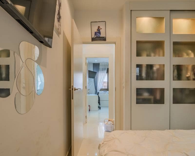 2 soveværelse Lejlighed til salg i Guardamar del Segura med swimmingpool garage - € 280.000 (Ref: 9932447)
