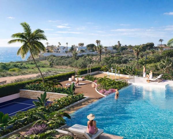 3 quarto Moradia Geminada para venda em El Campello com piscina - 669 000 € (Ref: 9935150)