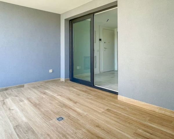 3 makuuhuone Huoneisto myytävänä paikassa Punta Prima, Orihuela mukana uima-altaan 
autotalli - 579 900 € (Ref: 9935304)