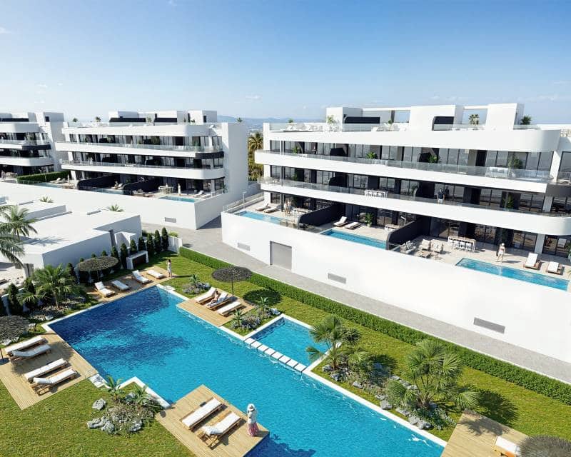 3 soveværelse Penthouse til salg i Los Alcazares med swimmingpool - € 449.000 (Ref: 9937267)