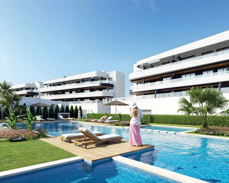 3 quarto Apartamento para venda em Los Alcazares com piscina - 408 000 € (Ref: 9937271)