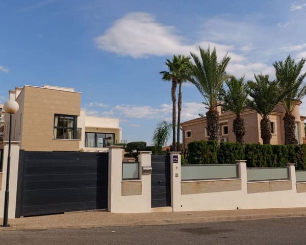3 soverom Villa til salgs i La Veleta, Torrevieja - € 1 630 000 (Ref: 9938733)