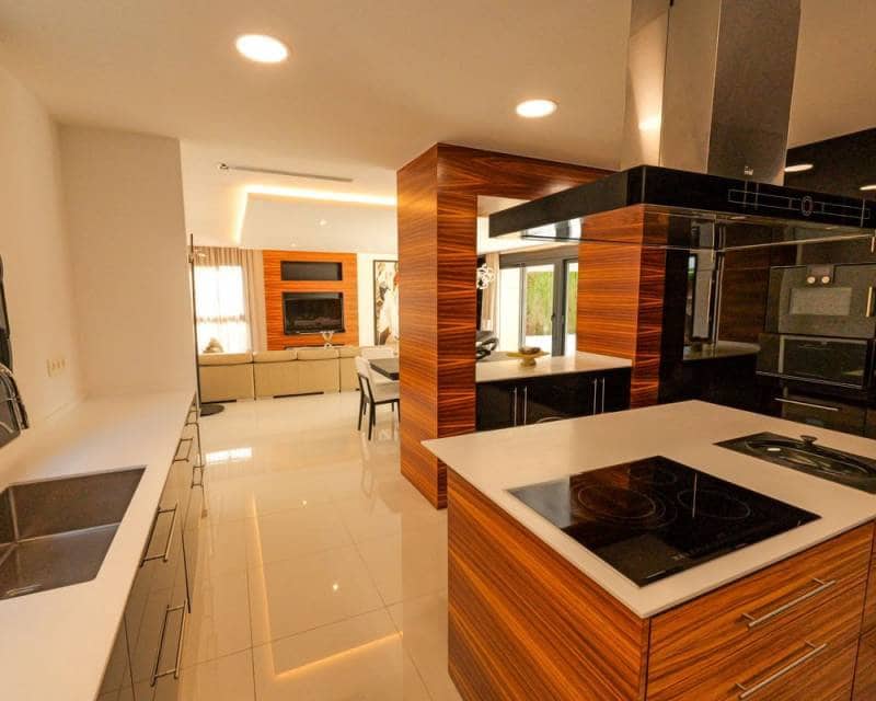 3 soverom Villa til salgs i Torrevieja - € 1 630 000 (Ref: 9938733)