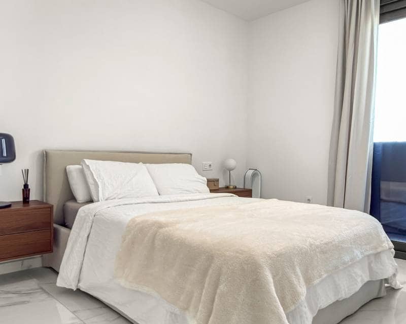 Apartamento de 2 habitaciones en Los Altos en venta con piscina garaje - 259.000 € (Ref: 9940979)