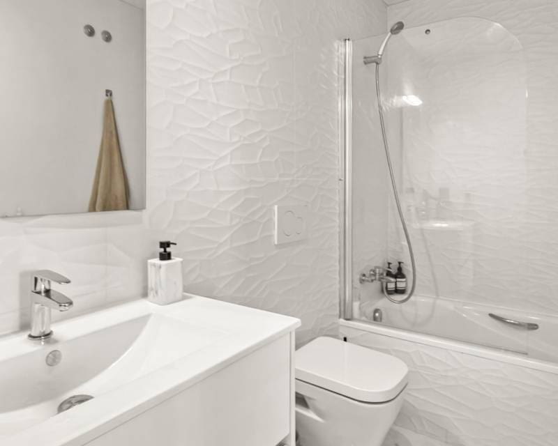 Apartamento de 2 habitaciones en Los Altos en venta con piscina garaje - 259.000 € (Ref: 9940979)
