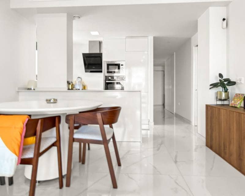 Apartamento de 2 habitaciones en Los Altos en venta con piscina garaje - 259.000 € (Ref: 9940979)