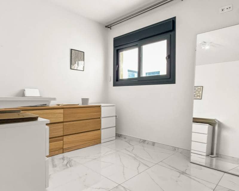 Apartamento de 2 habitaciones en Los Altos en venta con piscina garaje - 259.000 € (Ref: 9940979)