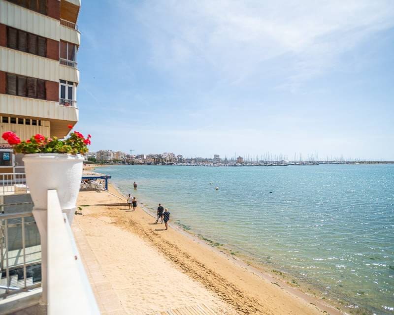 3 soverom Leilighet til salgs i Torrevieja med svømmebasseng - € 419 000 (Ref: 9940982)