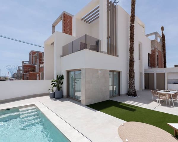 3 soveværelse Semi-Rækkehus til salg i Las Lomas de Rame - Bahía Bella, Los Alcázares - € 469.000 (Ref: 9941217)