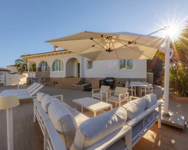 5 sypialnia Willa na sprzedaż w Ciudad Quesada, Rojales z basenem garażem - 590 000 € (Ref: 9941218)