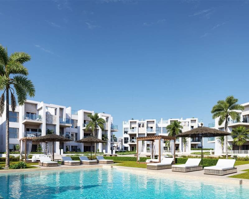 2 bedroom Apartment for sale in Los Alcazares with pool - € 309,000 (Ref: 9941479)