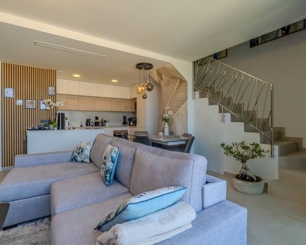 3 soverom Penthouse til salgs i Los Secanos, Guardamar del Segura - € 620 000 (Ref: 9944732)