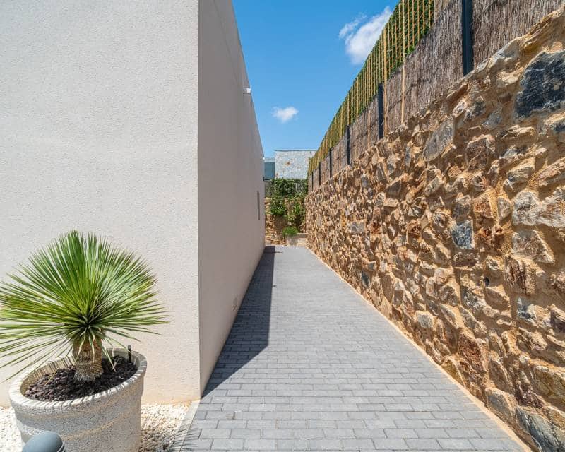 3 slaapkamer Villa te koop in Algorfa met zwembad garage - € 600.000 (Ref: 9946058)