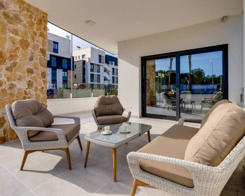 2 sypialnia Dom na sprzedaż w Ciudad Quesada z basenem - 369 000 € (Ref: 9946356)