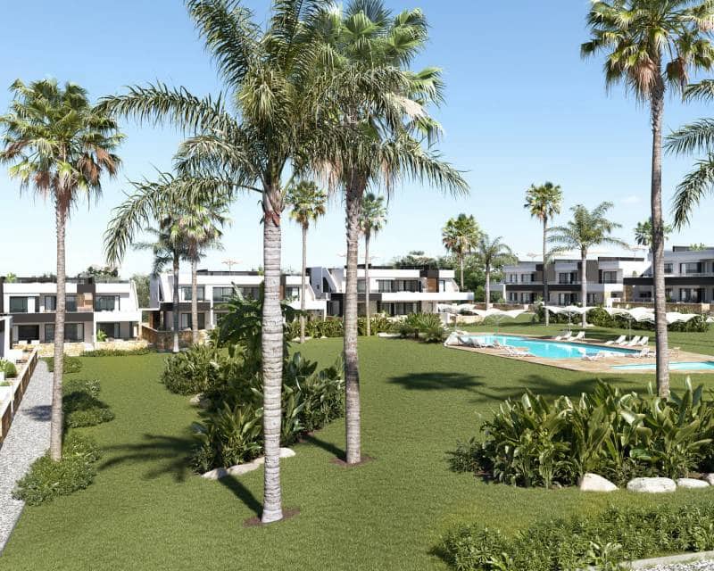 2 bedroom Townhouse for sale in Ciudad Quesada with pool - € 369,000 (Ref: 9946356)