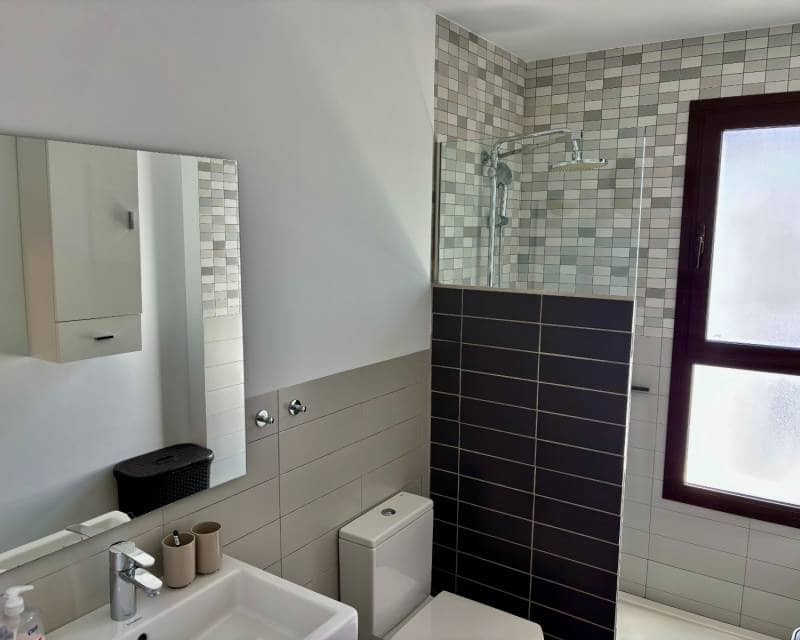 2 bedroom Penthouse for sale in Algorfa with pool garage - € 279,000 (Ref: 9946805)