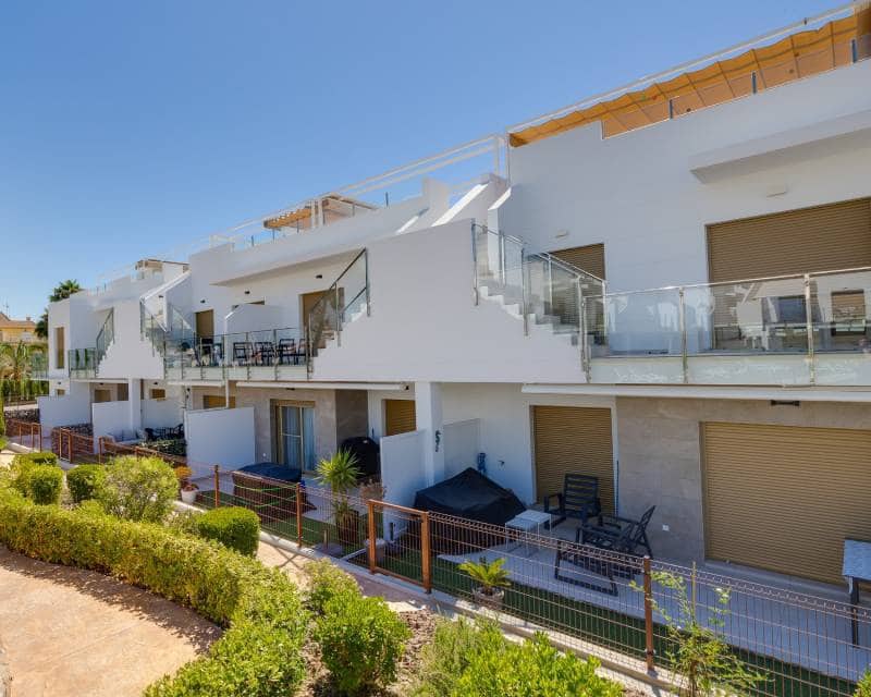 2 chambre Maison de Ville à vendre à Torre de la Horadada avec piscine garage - 259 950 € (Ref: 9948596)