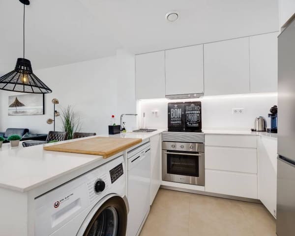 2 soverom Hus til salgs i Torre de la Horadada, Pilar de la Horadada med svømmebasseng garasje - € 259 950 (Ref: 9948596)