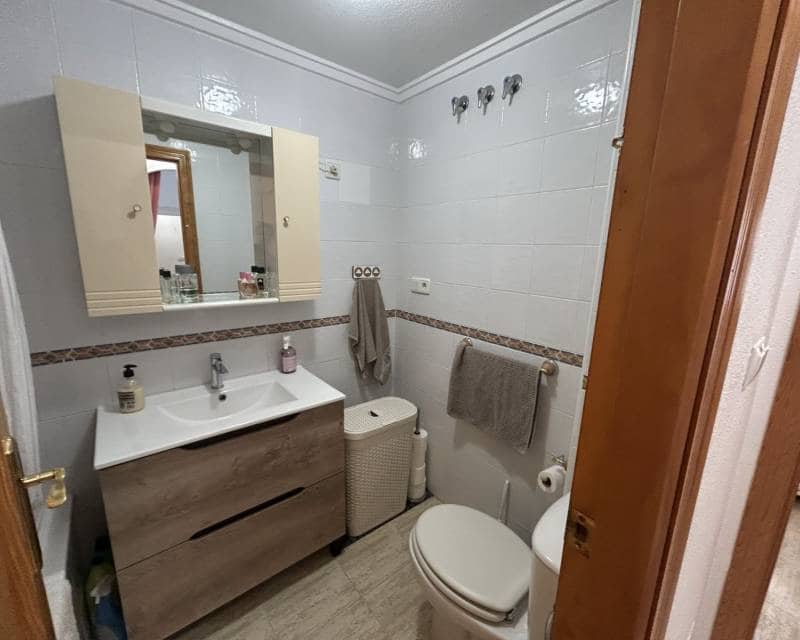 3 sovrum Lägenhet till salu i Villamartin med pool garage - 199 500 € (Ref: 9953114)