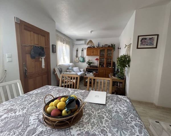 3 sovrum Lägenhet till salu i Villamartin, Orihuela med pool garage - 199 500 € (Ref: 9953114)