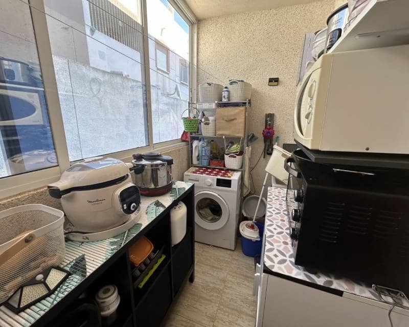3 sovrum Lägenhet till salu i Villamartin med pool garage - 199 500 € (Ref: 9953114)
