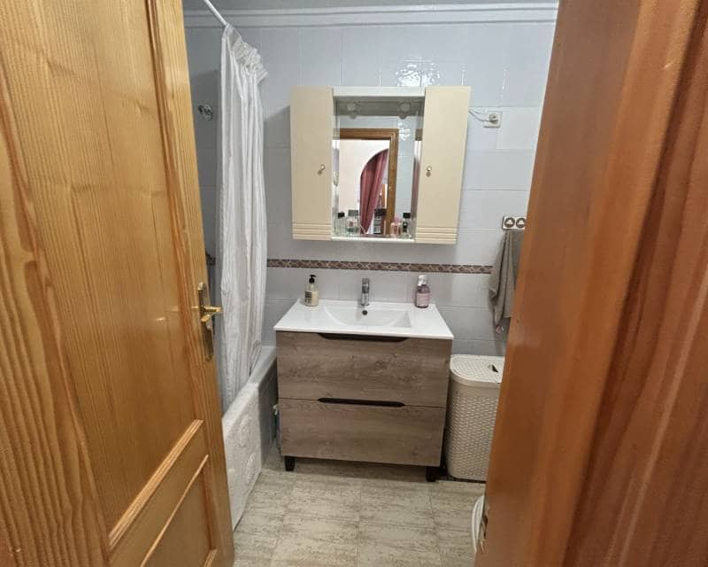 3 sovrum Lägenhet till salu i Villamartin med pool garage - 199 500 € (Ref: 9953114)