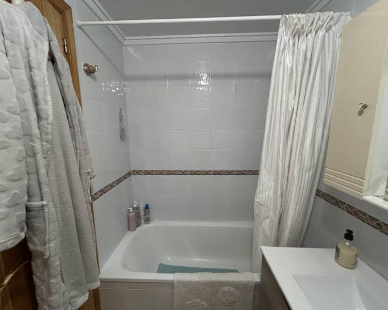 3 sovrum Lägenhet till salu i Villamartin med pool garage - 199 500 € (Ref: 9953114)