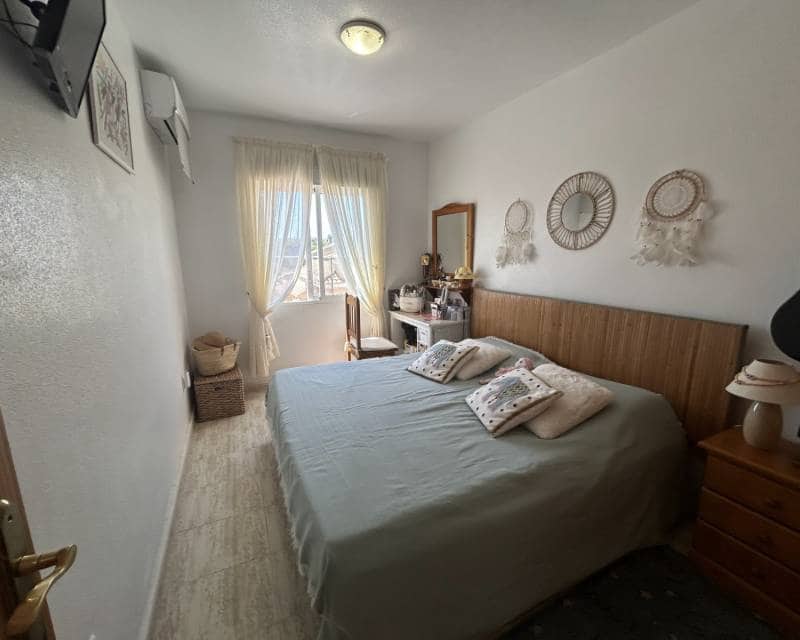 3 sovrum Lägenhet till salu i Villamartin med pool garage - 199 500 € (Ref: 9953114)