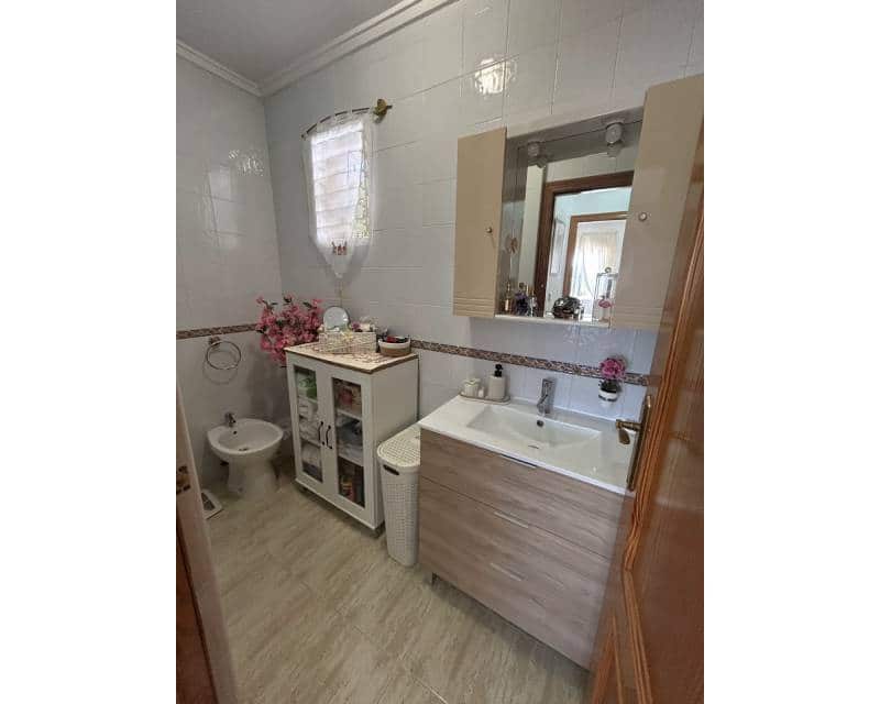 3 sovrum Lägenhet till salu i Villamartin med pool garage - 199 500 € (Ref: 9953114)