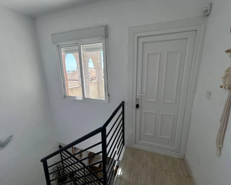 3 sovrum Lägenhet till salu i Villamartin med pool garage - 199 500 € (Ref: 9953114)
