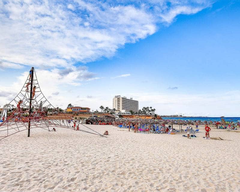 3 soveværelse Villa til salg i Orihuela Costa - € 890.000 (Ref: 9953115)