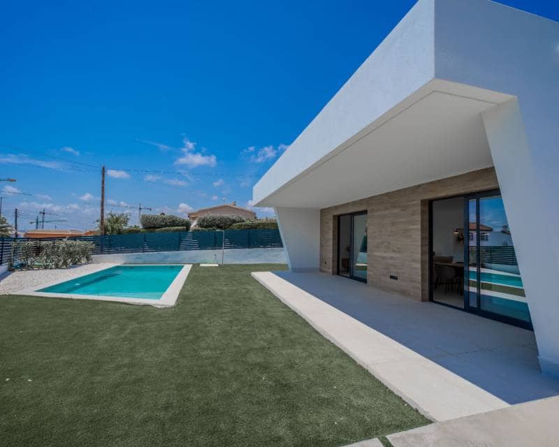 3 chambre Villa/Maison à vendre à Ciudad Quesada avec garage - 690 000 € (Ref: 9953289)