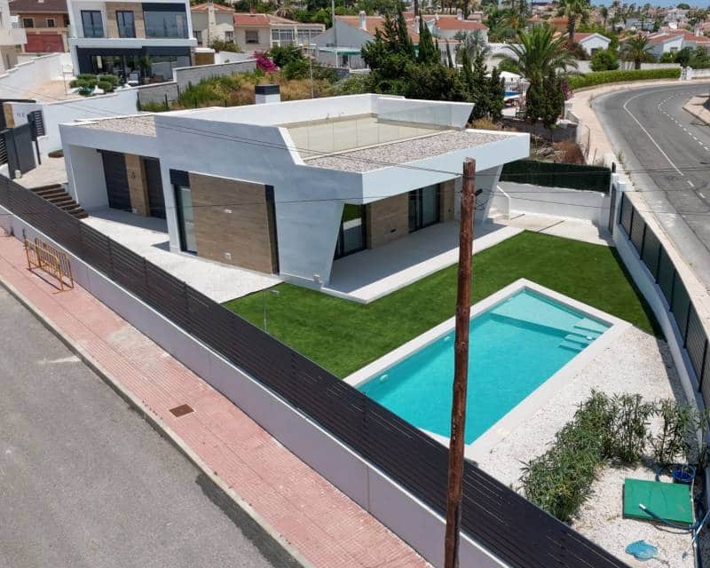 3 chambre Villa/Maison à vendre à Ciudad Quesada avec garage - 690 000 € (Ref: 9953289)
