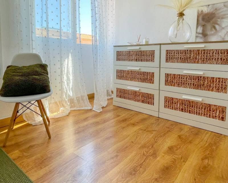 3 soveværelse Rækkehus til salg i Playa Flamenca med swimmingpool garage - € 285.000 (Ref: 9956264)