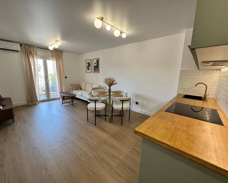Garage à vendre à Pilar de la Horadada - 204 900 € (Ref: 9956356)