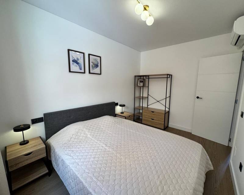 Garage à vendre à Pilar de la Horadada - 204 900 € (Ref: 9956356)