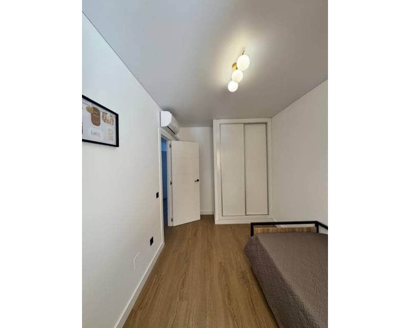 Garage à vendre à Pilar de la Horadada - 204 900 € (Ref: 9956356)