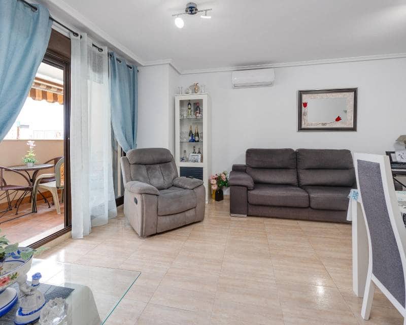 2 soveværelse Lejlighed til salg i Torrevieja med swimmingpool garage - € 189.000 (Ref: 9958444)