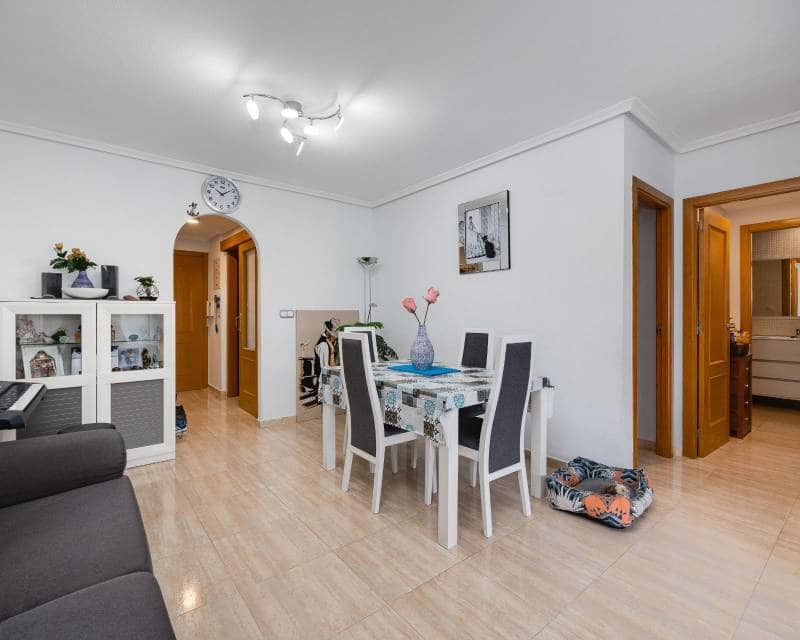2 soveværelse Lejlighed til salg i Torrevieja med swimmingpool garage - € 189.000 (Ref: 9958444)