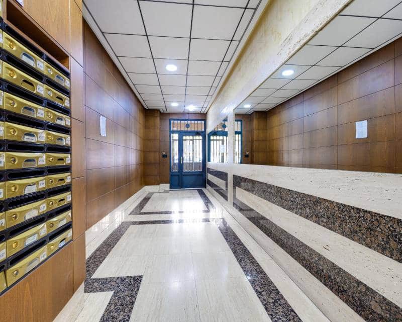 2 soveværelse Lejlighed til salg i Torrevieja med swimmingpool garage - € 189.000 (Ref: 9958444)