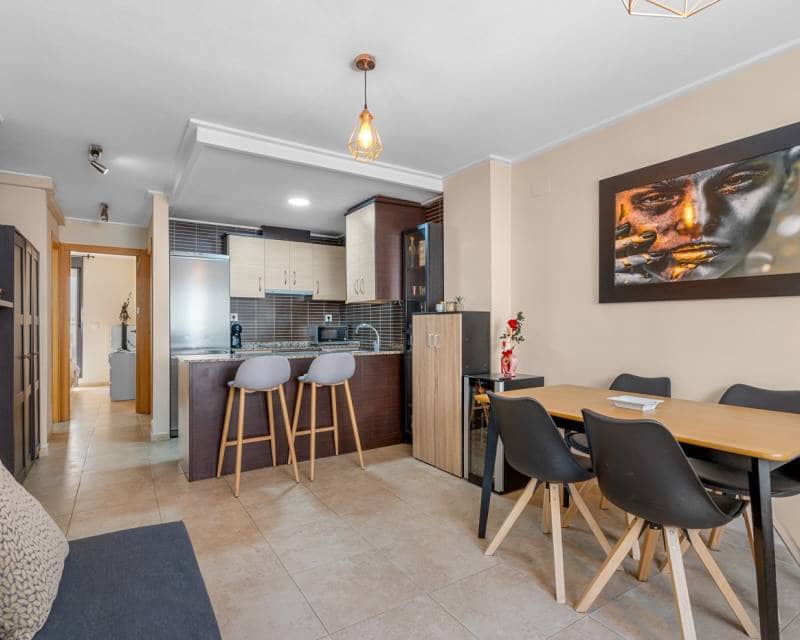 2 quarto Apartamento para venda em Alicante cidade - 189 000 € (Ref: 9958445)