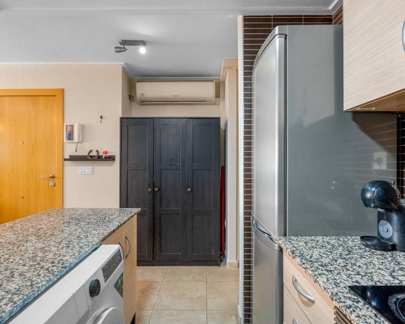 2 quarto Apartamento para venda em Alicante cidade - 189 000 € (Ref: 9958445)
