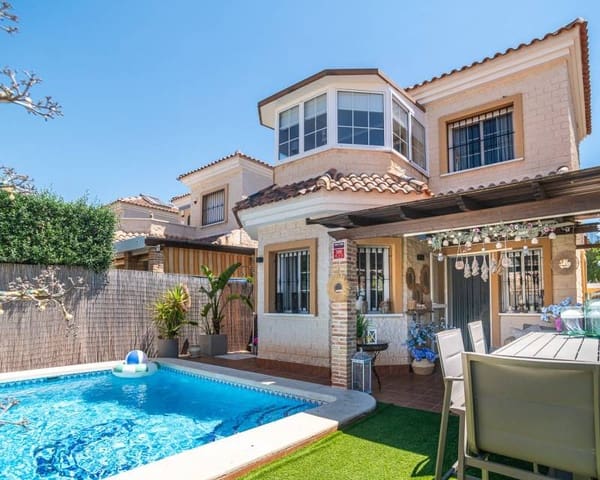 3 soveværelse Villa til salg i El Raso, Guardamar del Segura med swimmingpool - € 299.500 (Ref: 9958574)
