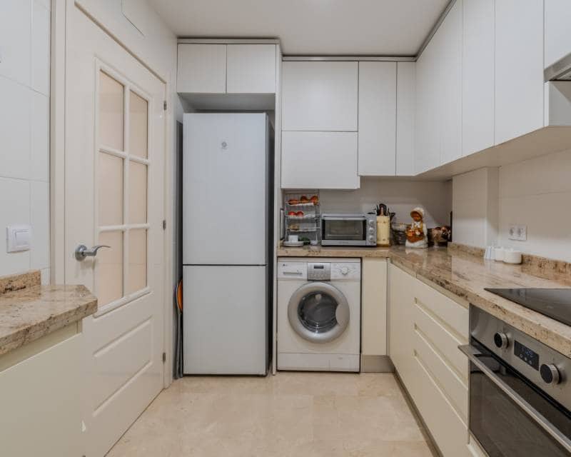 2 Zimmer Apartment zu verkaufen in Finestrat mit Pool Garage - 330.000 € (Ref: 9965828)