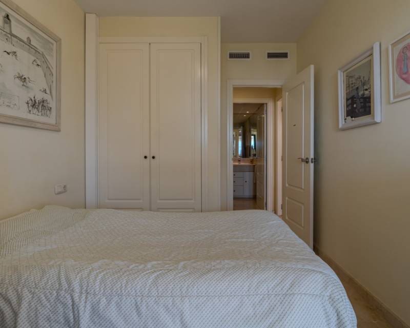 2 Zimmer Apartment zu verkaufen in Finestrat mit Pool Garage - 330.000 € (Ref: 9965828)